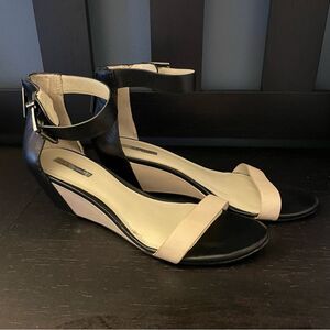 BCBGeneration BCBG Black Cream Low Wedge Ankle Strap Buckle Women’s Size 9
